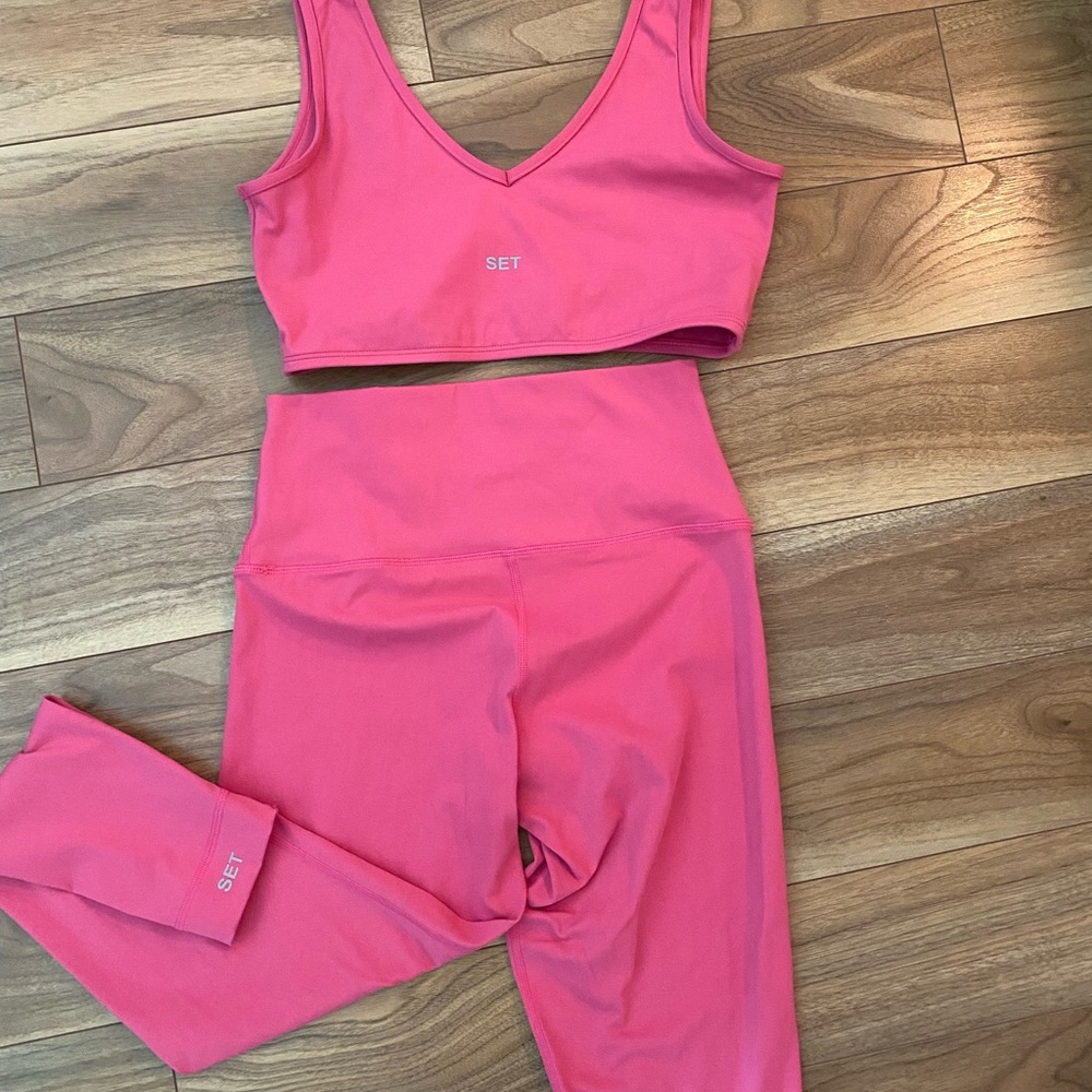 SETactivr lollipop sport body set in size medium!!! Worn 2-3 times